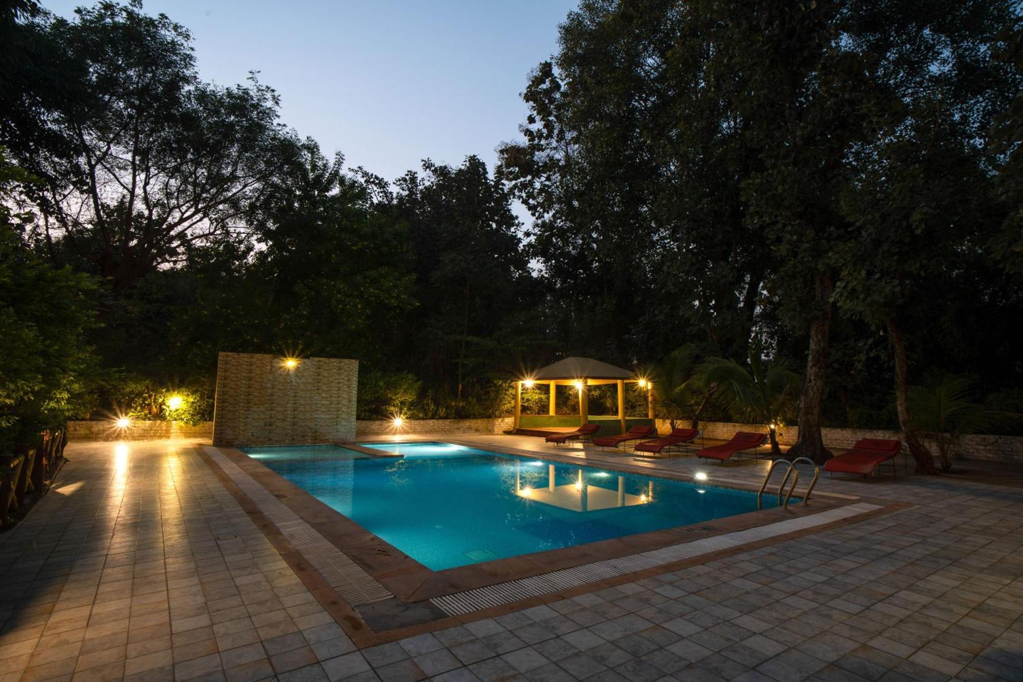 Treebo Premium Mowgli'S Den, Pench Hotel Khawasa Exterior photo