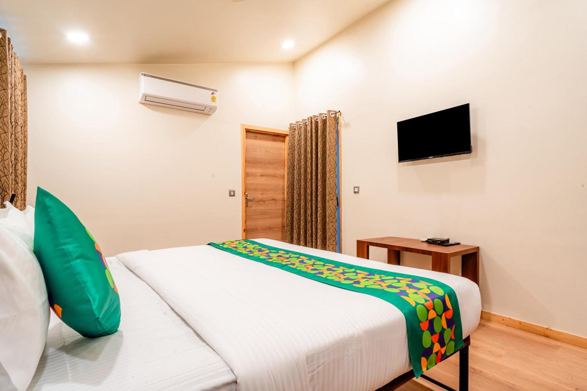 Treebo Premium Mowgli'S Den, Pench Hotel Khawasa Exterior photo