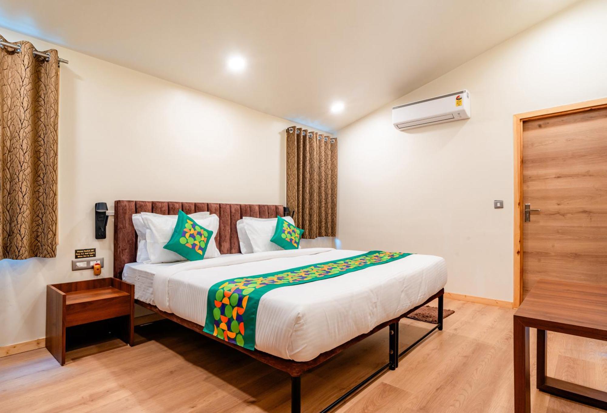 Treebo Premium Mowgli'S Den, Pench Hotel Khawasa Exterior photo