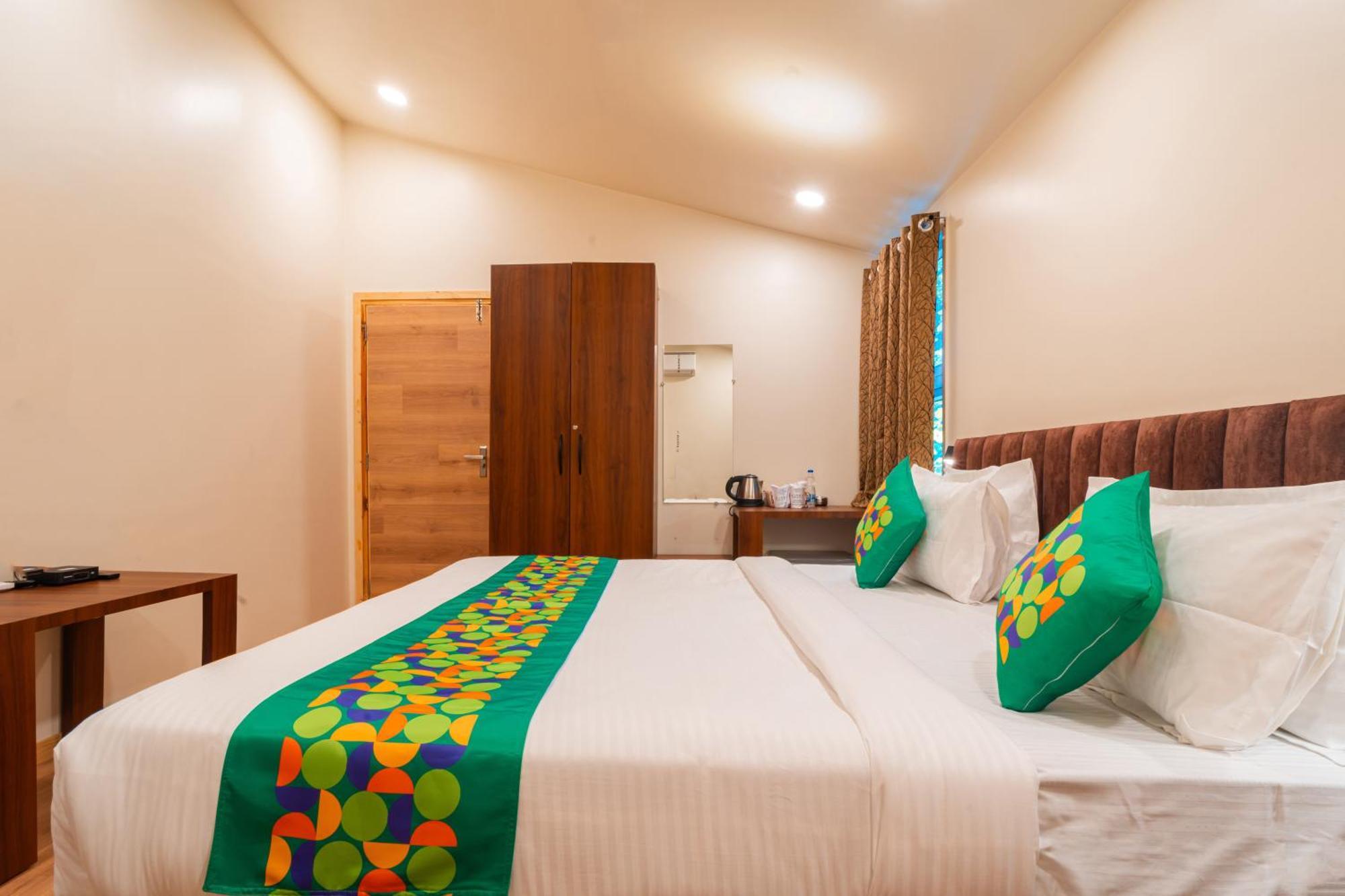 Treebo Premium Mowgli'S Den, Pench Hotel Khawasa Exterior photo